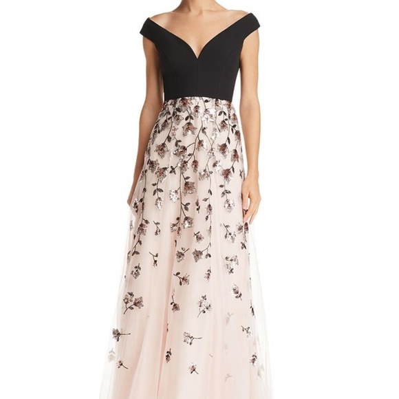 BCBGMaxAzria Dresses & Skirts - BCBGMaxAzria Black/Blush Pink Sequin Applique Gown